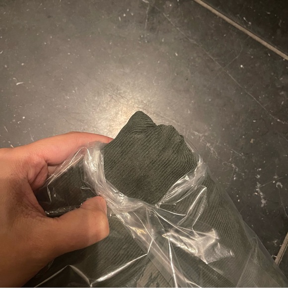 NWT FREE PEOPLE • Jayde corduroy cord flare jean Army MILITARY GREEN - Picture 3 of 6